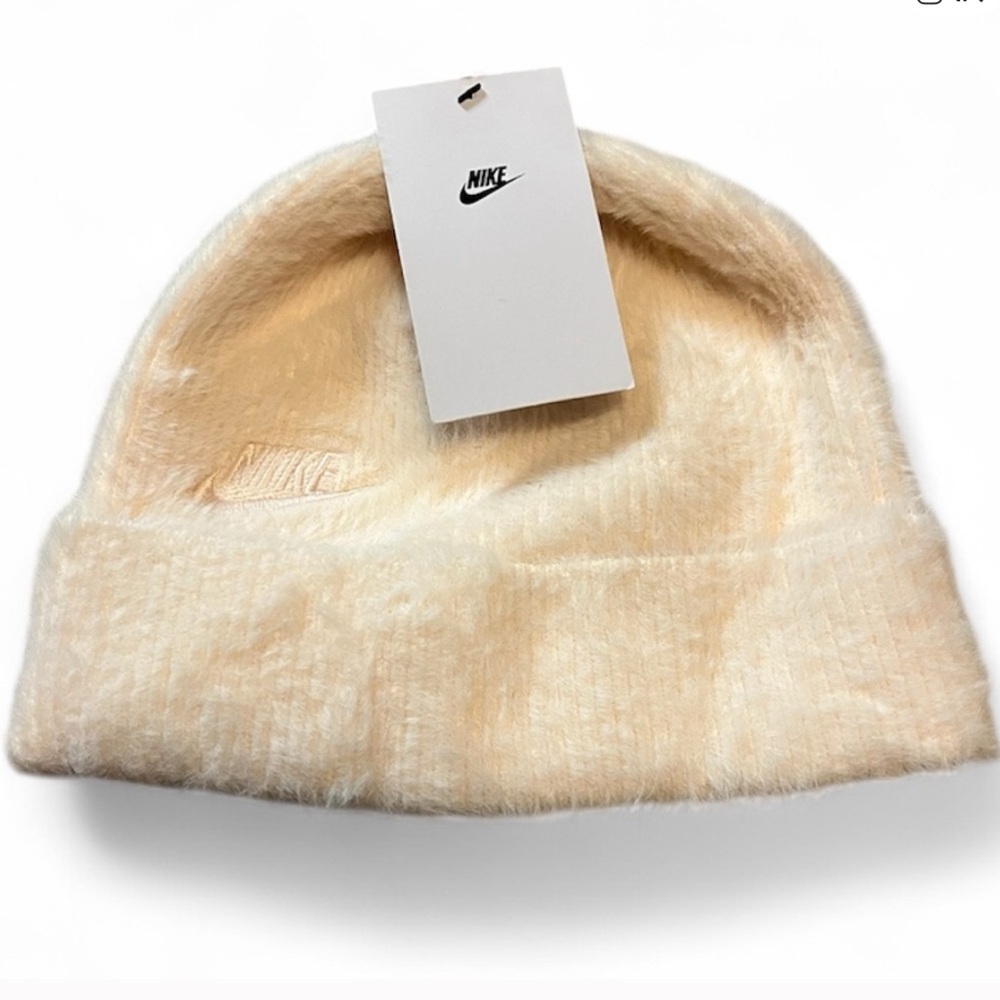 🆕 Nike Fuzzy Beanie Hat Unisex